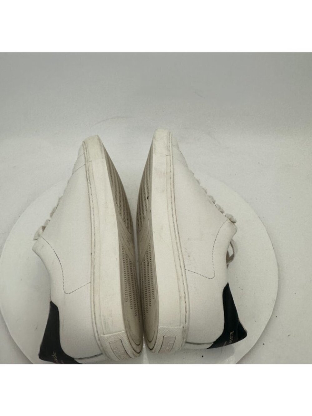 Kate Spade Angelise Women Size 7.5B White Leather Silhouette Casual Shoes - Picture 6 of 12
